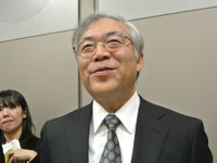 ホンダ岩村副社長、14年国内四輪車販売「100万台レベルはやっていきたい」 画像