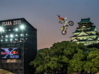 ダンロップ、フリースタイル・モトクロス世界大会第2戦「Red Bull X-Fighters Osaka 2014」に協賛 画像