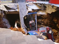 米 コルベット 博物館の床陥没事故…現場を保存へ 画像