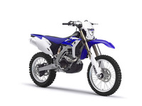 ヤマハ発動機、エンデューロ競技専用モデル「WR450F」のグラフィックを変更 画像