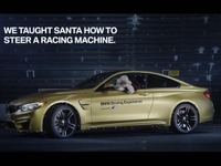 【クリスマス】BMW M4 でサンタクロースが豪快にドリフト［動画］ 画像