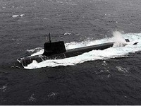 リチウムイオン電池搭載の潜水艦「そうりゅう」1隻建造、イージス・システム搭載護衛艦も…2015年度予算案 画像