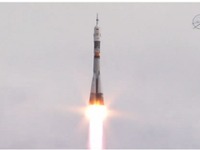ソユーズTMA-18M宇宙船、打ち上げ成功…第45・46次長期滞在クルーと短期滞在クルーが搭乗 画像