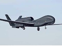 防衛省、2016年度に滞在型無人機「グローバルホーク」3機を取得 画像