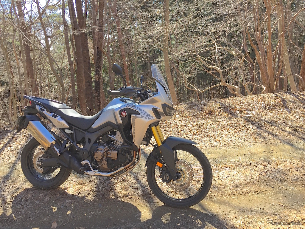 オン/オフ性能を高次元で両立したCRF1000L Africa Twin