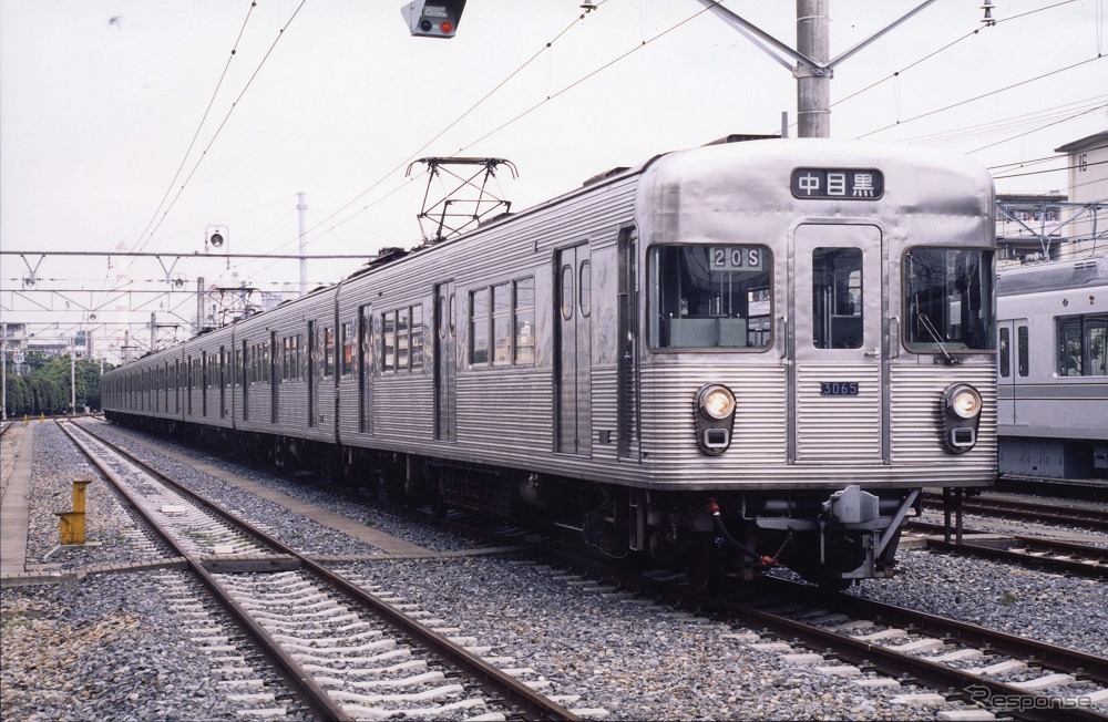 日比谷線の初代車両・3000系。03系の導入に伴い1994年に日比谷線から引退した。