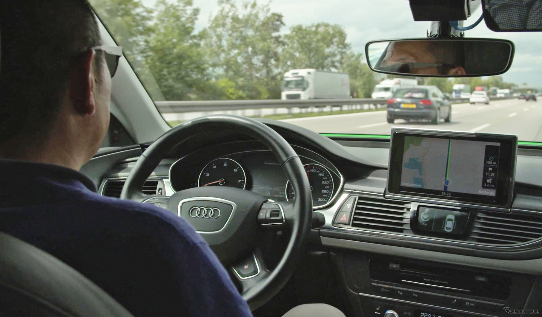 高速道で完全手放しによる自動運転が可能なアウディの自動運転プロトタイプ車“JACK”（参考画像）