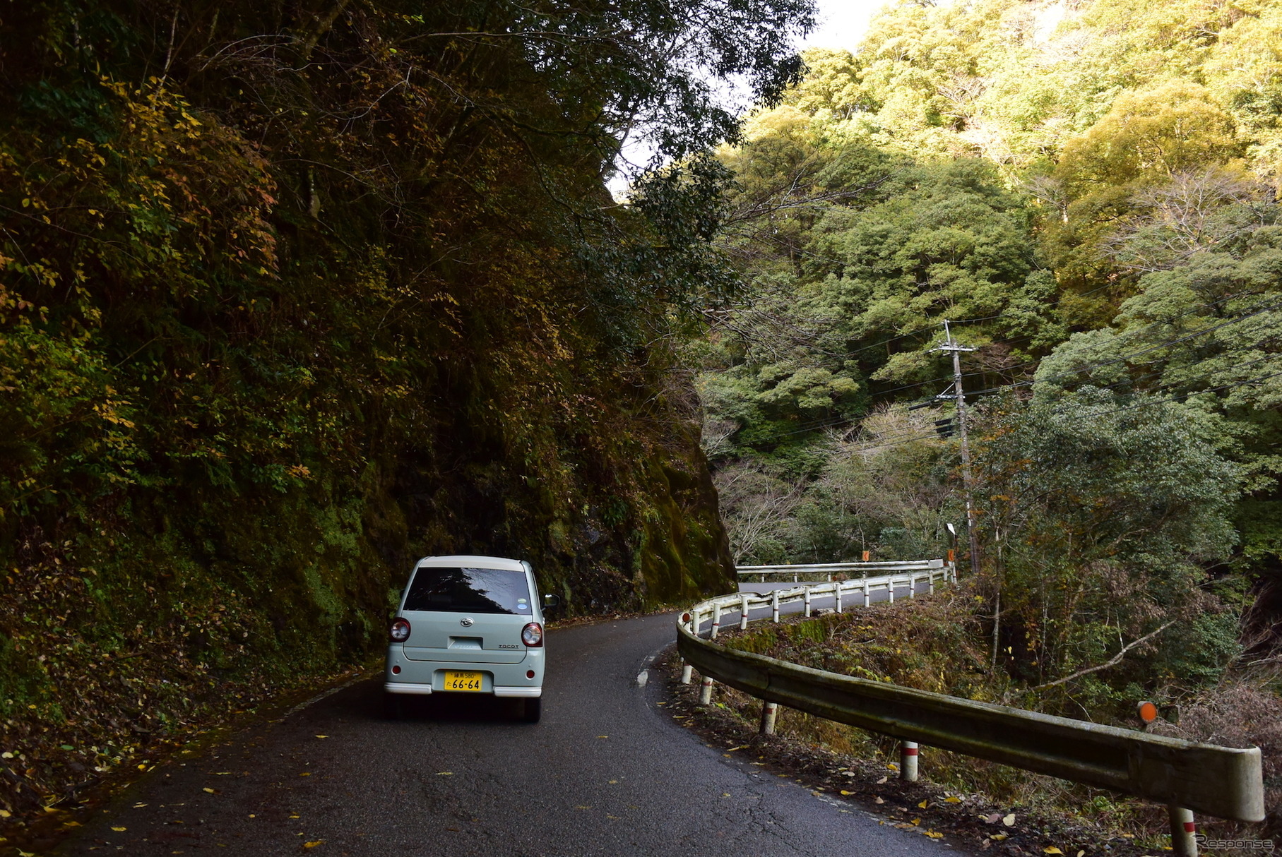 道路整備が進む九州山地だが、サブルートに入ると途端に隘路だらけ。だが、そういうルートに限って景色が素敵だったりするから悩ましい。意外なほど荒れ道に強かったトコットなら恐るるに足らずである。