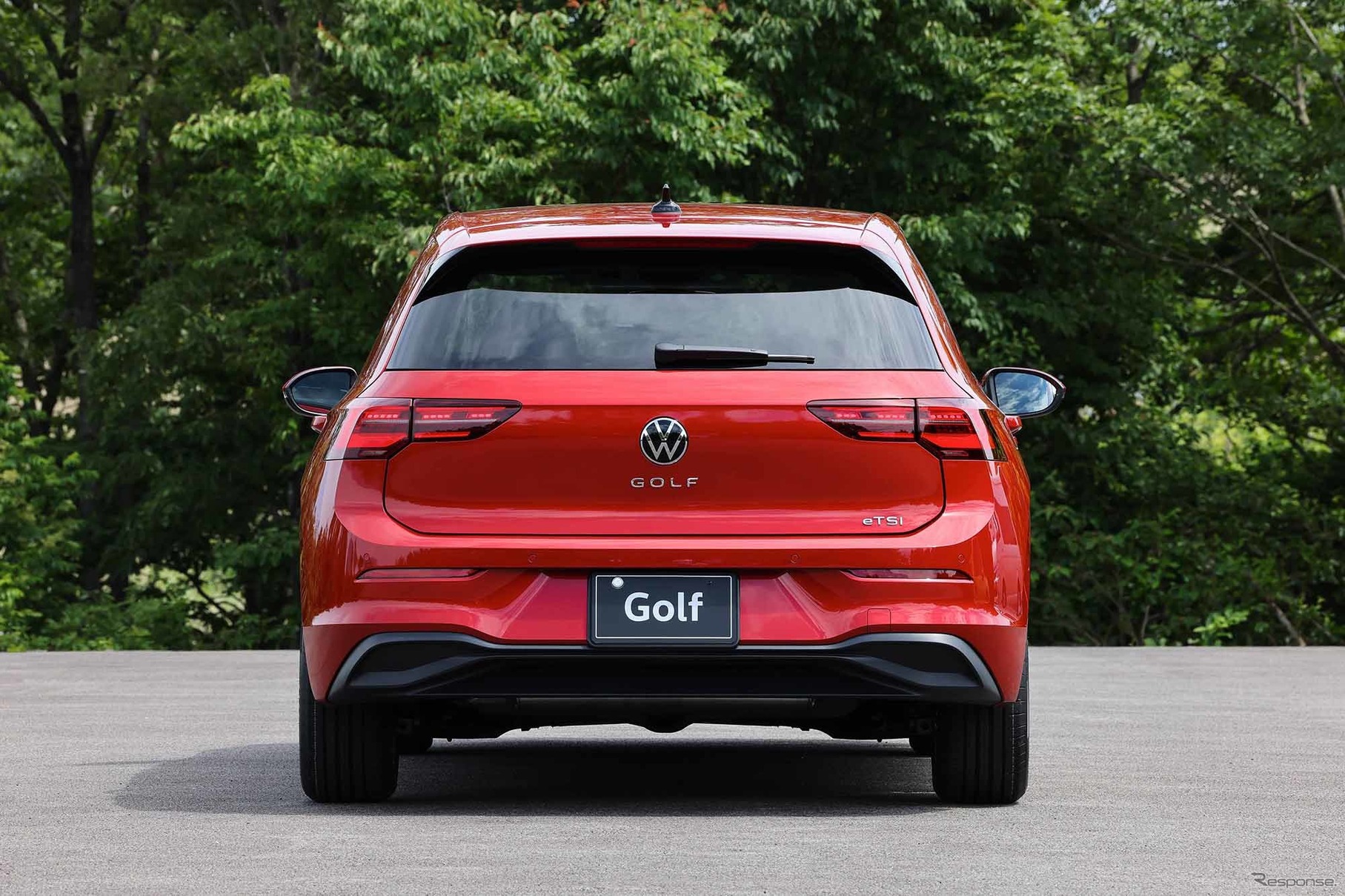 VW ゴルフ 新型（eTSI Active）