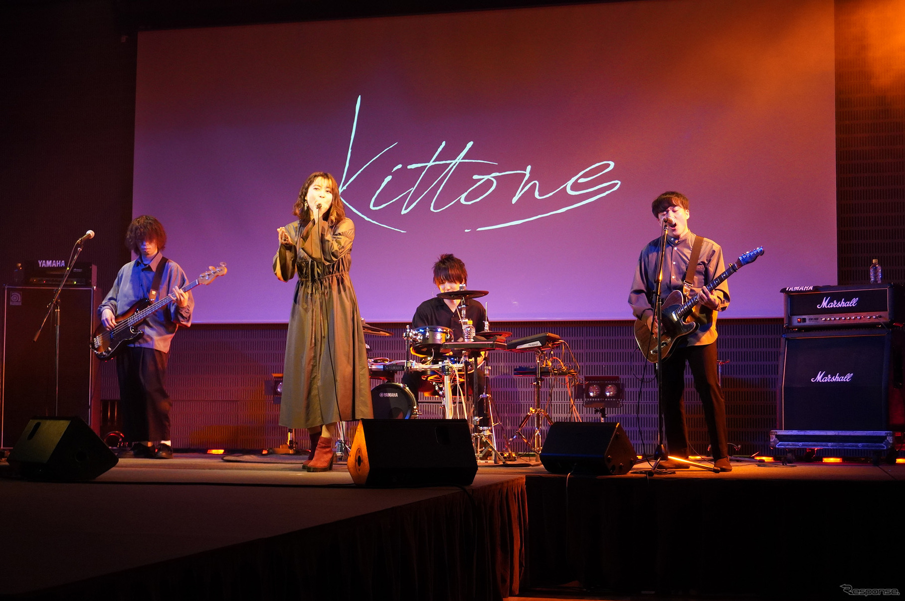 発表会ではもうひとつのコラボとして、新進気鋭のバンド「kittone」のライブもおこなわれた