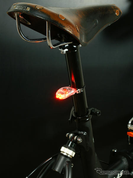 自転車用 USB充電式リアライトを発売…ユニコ