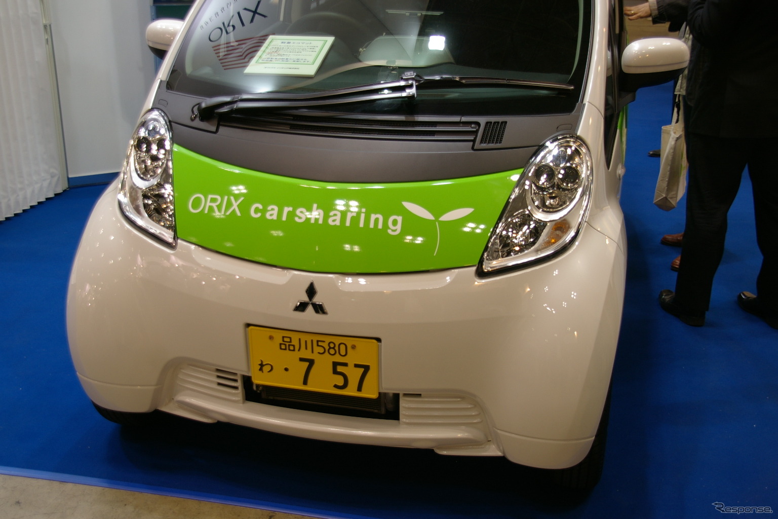 オリックスのカーシェア「プチレンタ」で導入されている i-MiEVが展示された。