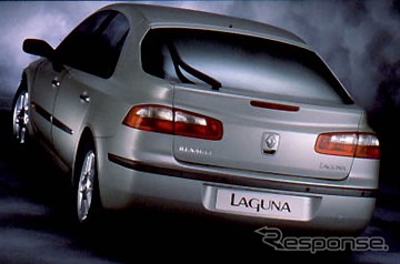 【パリ・ショー出品車】『ラグナ』が見せた新世代ルノー・デザイン