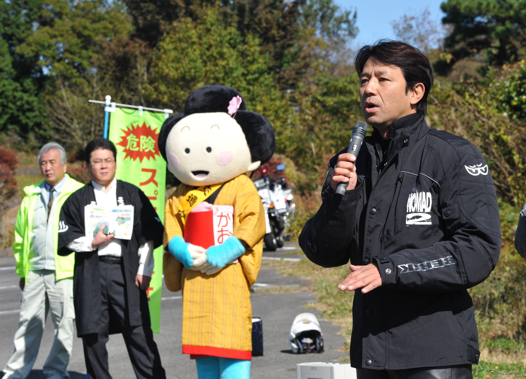 宮城光元全日本選手権チャンピオンの本音トークも共感を呼んだ（09年11月「伊豆スカイラインライダー事故ゼロ作戦」初回の様子）