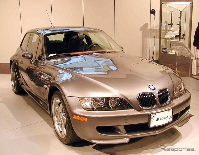 【ロサンゼルス・ショー2001速報】ますます過激に!! BMW『Mクーペ』の2001年モデル