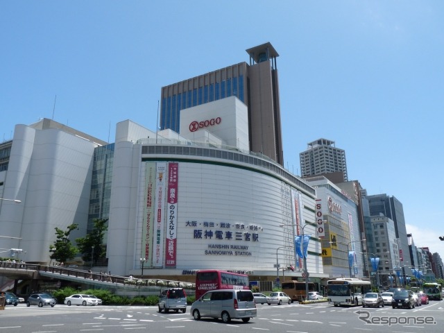 現在の阪神三宮駅。こちらも駅ナンバリングの導入に合わせて「神戸三宮」に改称される。