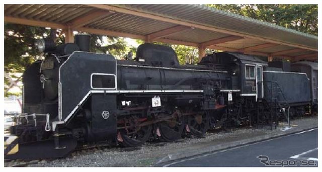 岩手県営運動公園で保存されていたC58形蒸気機関車の239号機。現在は動態復元に向けた作業が行われている。