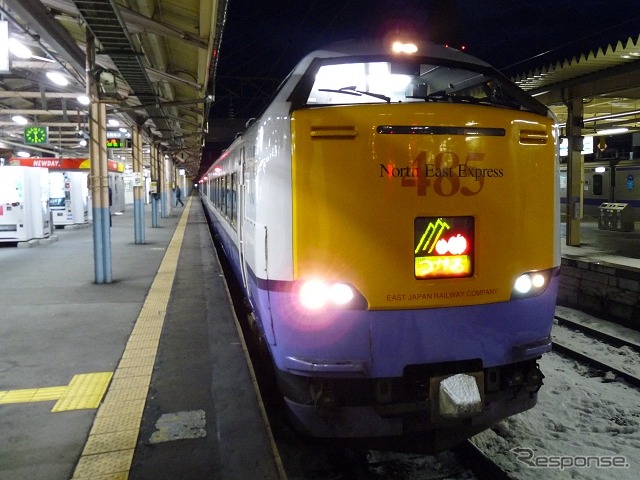 青森7時15分発の増発列車は485系を使用する。写真は特急「つがる」で運用されている485系3000番台。
