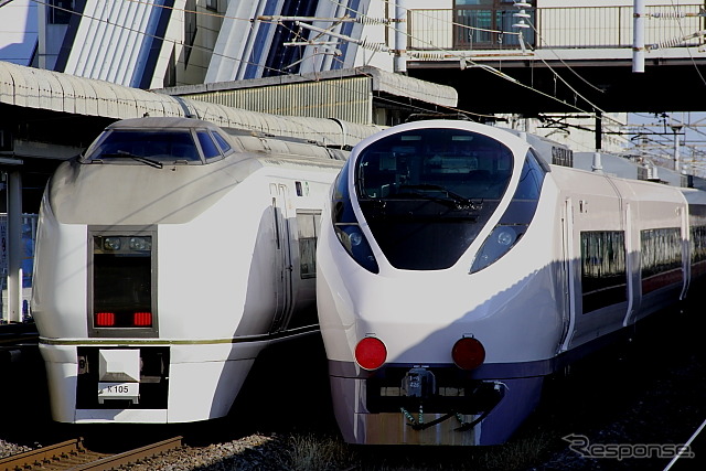 イベントでは国鉄色485系のほか651系（左）とE657系（右）なども展示される。