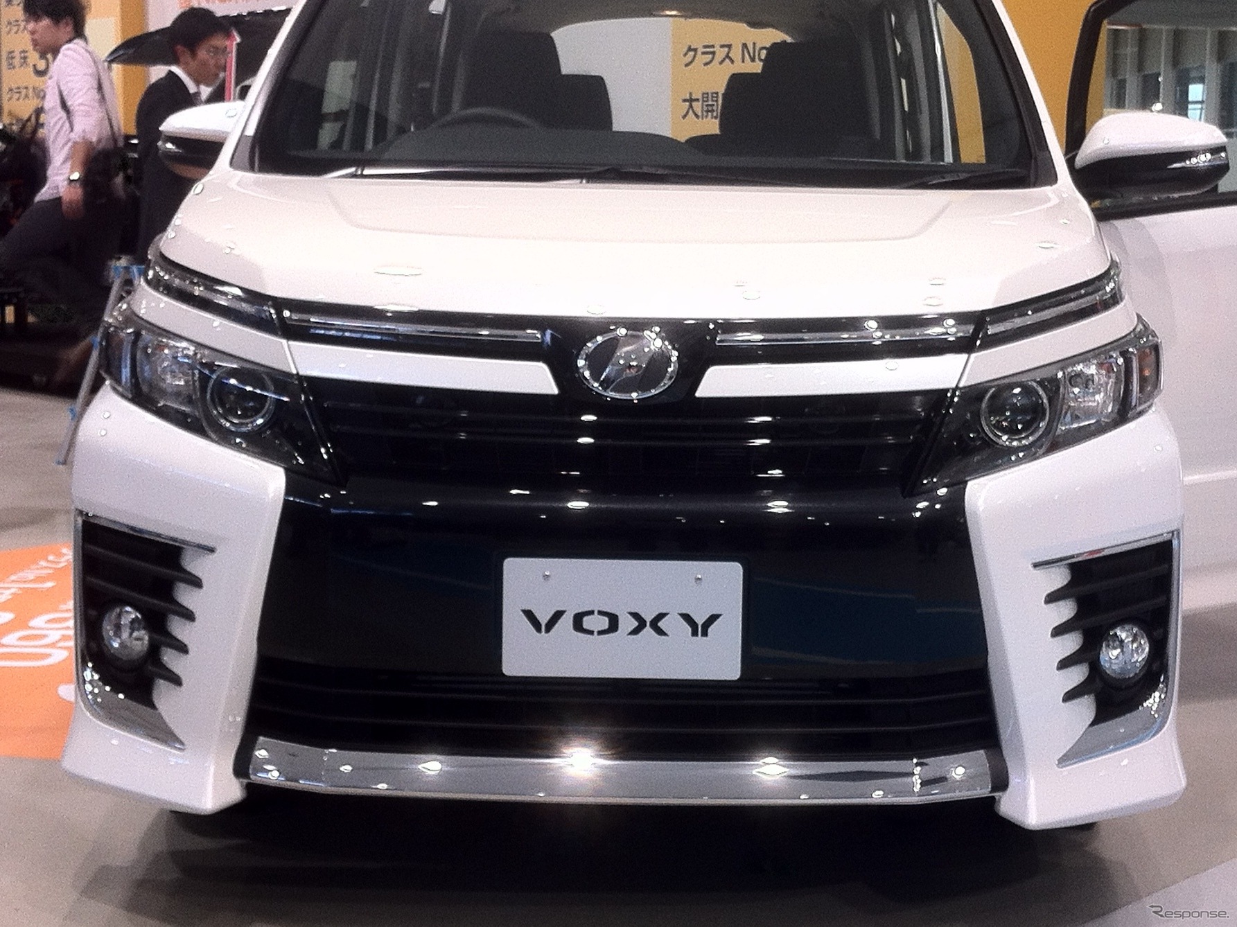 トヨタ 新型ヴォクシー、ノア 発表