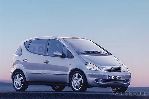 【ジュネーブ・ショー2001出品車】『AクラスLWB』その2 ---室内はゴージャス