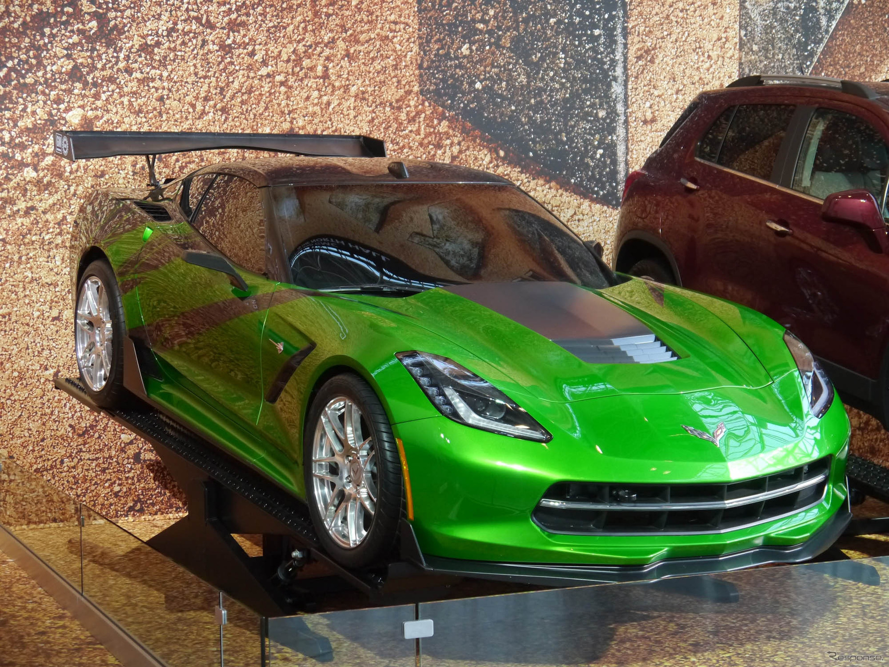 【ニューヨークモーターショー】GM、次回作トランスフォーマーのモデルを展示