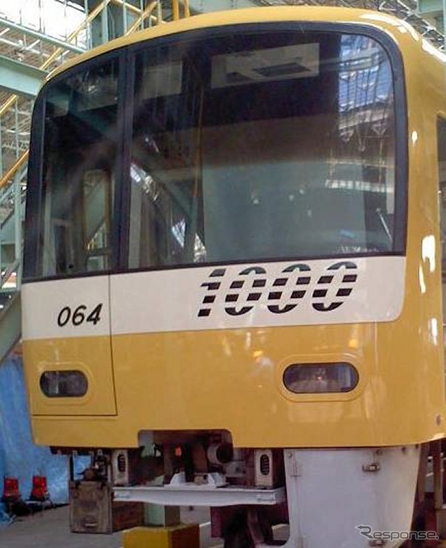 黄色を基調にした「KEIKYU YELLOW HAPPY TRAIN」。5月1日から約3年間運転される。