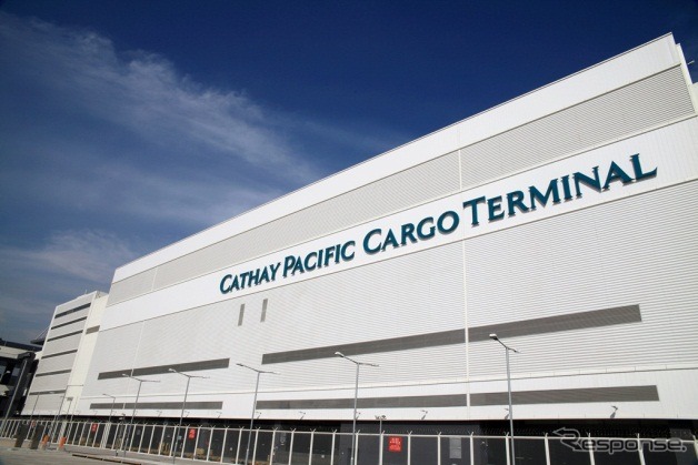 香港国際空港のキャセイパシフィック・カーゴ・ターミナルのフル稼働開始に伴う開業式典を実施