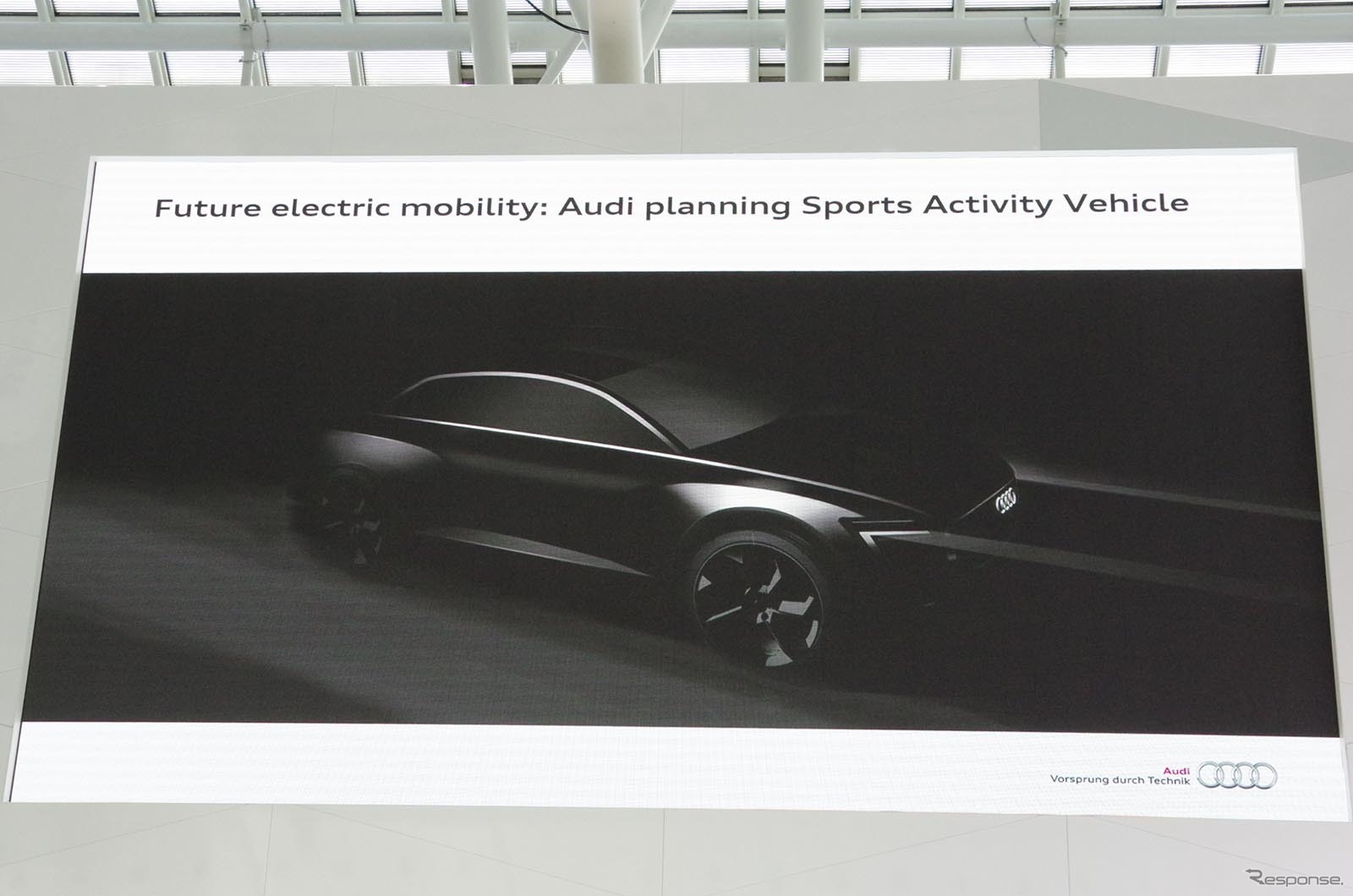 アウディが2018年に投入予定のSUVタイプの電気自動車