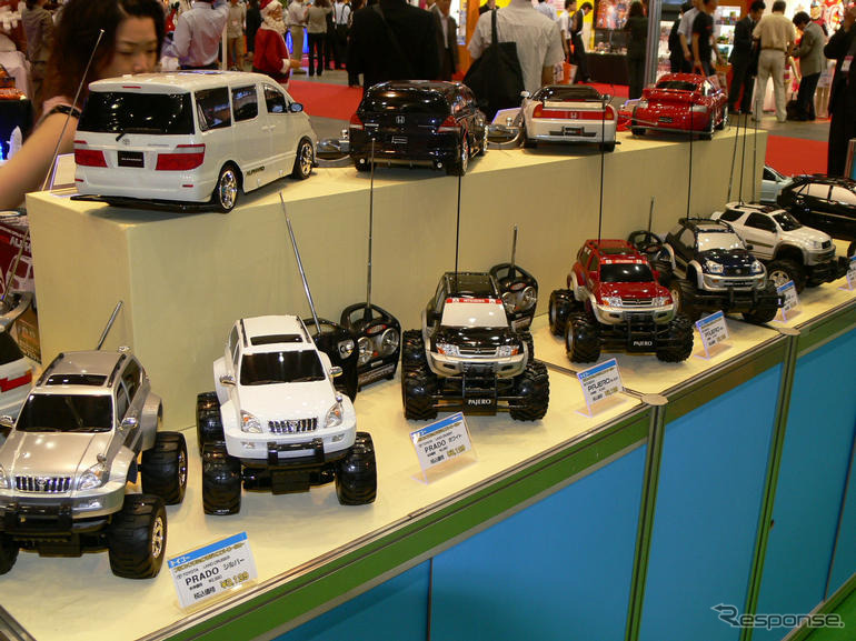 ラジコンカー、外国車よりも国産車が人気…東京おもちゃショー06