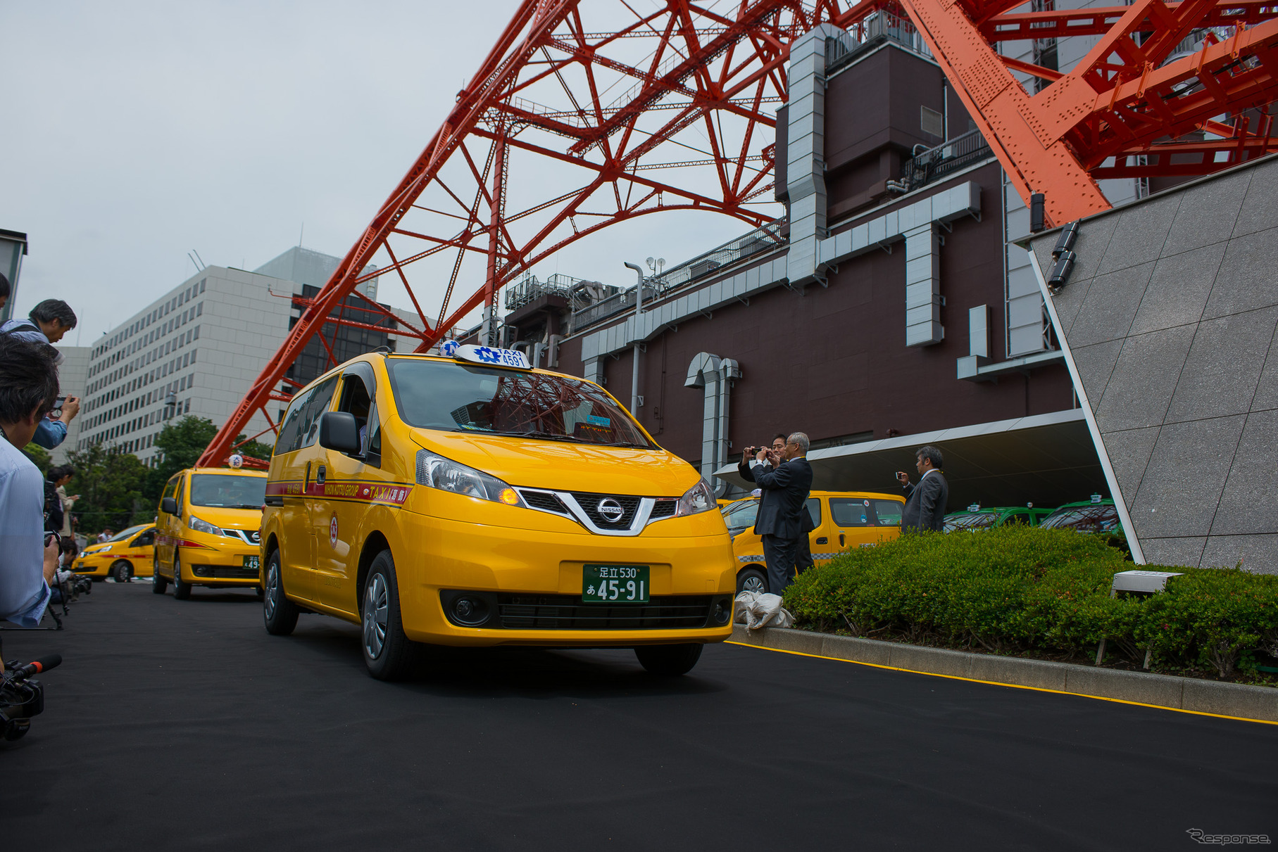 日産 NV200タクシー