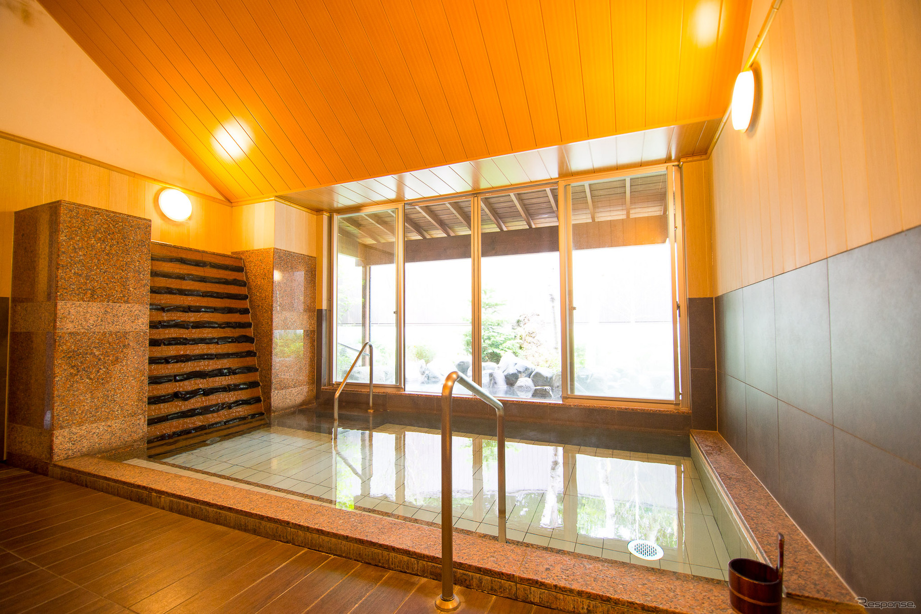 ホテル 凛香 富士山中湖リゾート 浴場