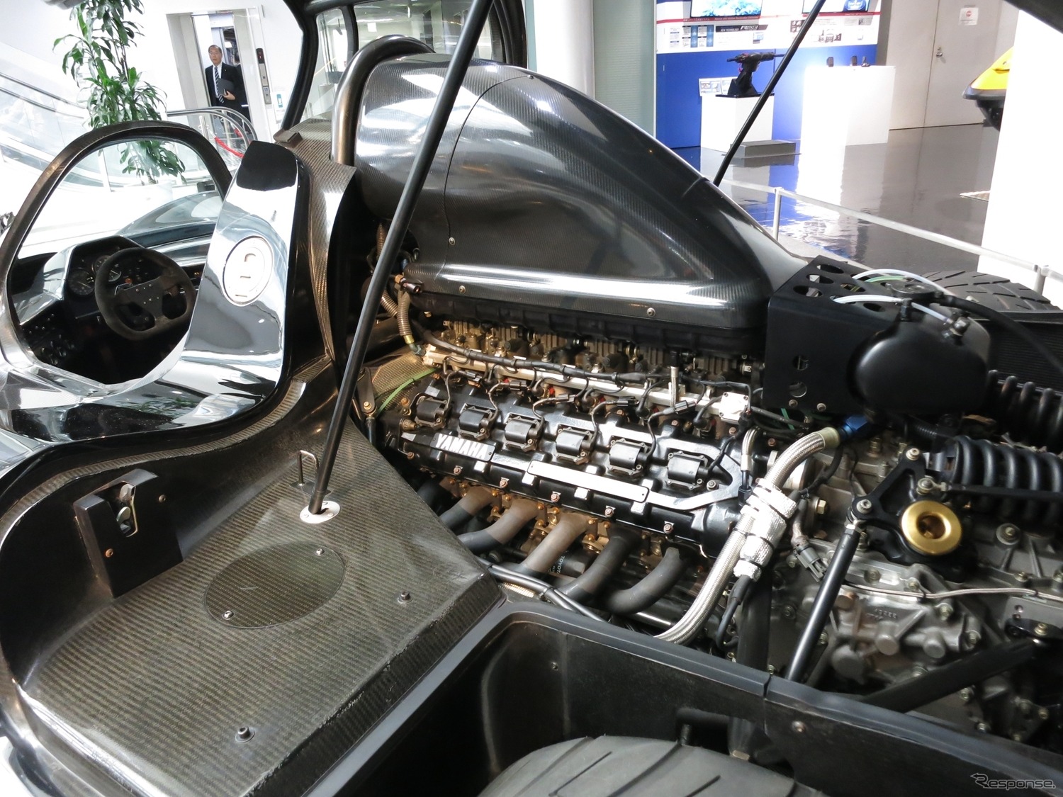F1エンジン搭載のスーパーカー「OX99-11」