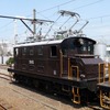 ED403やED501の機関車展示も行われる。写真はED501。