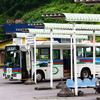 万座・鹿沢口駅に到着した軽井沢駅行き西武高原バス、2012年夏ごろ