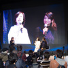 東京オートサロン17のパイオニア カロッツェリアブースで、飯田裕子氏と藤島知子氏によるトークショーが行われた