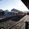 新金谷駅で並んだ21000系と元・近鉄16000系。