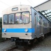 福島交通の3両編成7000系がラストラン…唯一現存する「青帯車」　1月31日