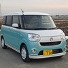 ムーヴキャンバス。VWタイプ2を彷彿とさせる2色塗りが可愛かった。