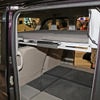 バンテックのLunettaはエブリイベースの軽バンコン。プルダウンベッドと呼ばれるルーフから引き出して使うベッドが特徴。