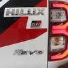 トヨタ・ハイラックス・レボ 改良新型の「GRスポーツ4WDハイフロア」