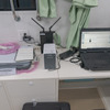 汎用超音波画像診断装置や、血液ガス分析装置が並ぶ。