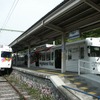 東武20000系の導入により一部が置き換えられるアルピコ交通3000形。上高地線新島々駅。