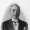自動織機の発明によって、その後のトヨタグループの基礎を作った豊田佐吉氏。
