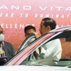 インドネシアのジョコ大統領もグランドヴィターラに乗り込んで感触を試していた