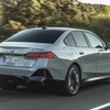 【BMW 5シリーズ 新型】独ビッグ3でスペック比較…EクラスとA6