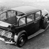 メルセデスベンツ260D（W138、1936〜）。タクシーとして人気。ランドレーボディもあった