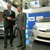 トヨタとフォードは、ハイブリッドシステムとテレマティクス技術の共同開発で協力することを発表（8月22日）。
