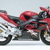 2002年、CBR900RR（954cc）