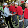 日産ゴーン社長がいわき工場を訪問（2011年5月17日）。